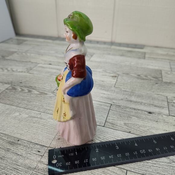 Colonial Woman Holding Basket Made in Japan 6" Figurine‎ Home Decor - Picture 7 of 10